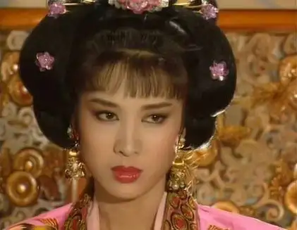 恕我直言,光看美人,就知道95版《武则天》是不可超越的!