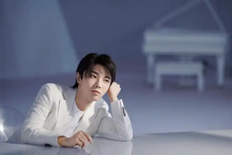 火星弟弟华晨宇