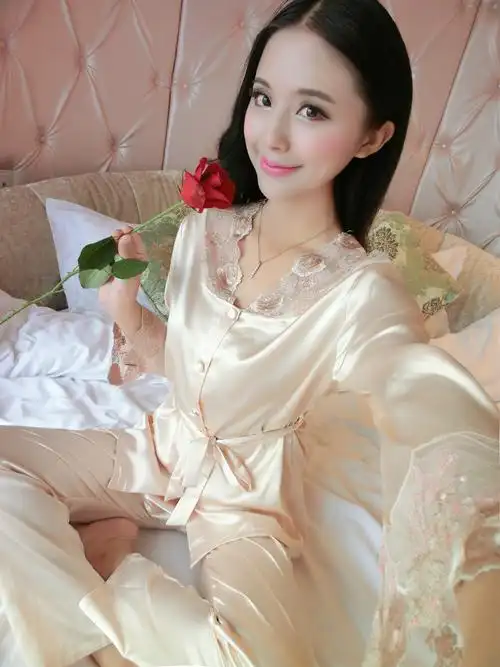 正品性感真丝花边长袖女是春秋冬加肥睡衣开
