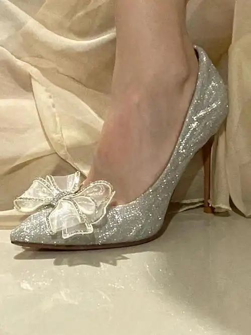 糜鹰 法式水晶银色蝴蝶结高跟鞋女浅口尖头细跟单鞋婚纱婚鞋新娘鞋