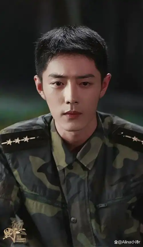 肖战王牌部队身着不同时期军装的顾一野