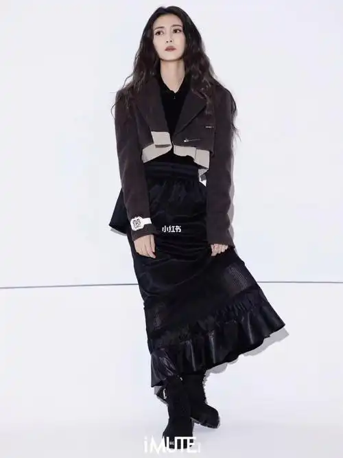 rdfstar陈钰琪in破界机能马丁靴