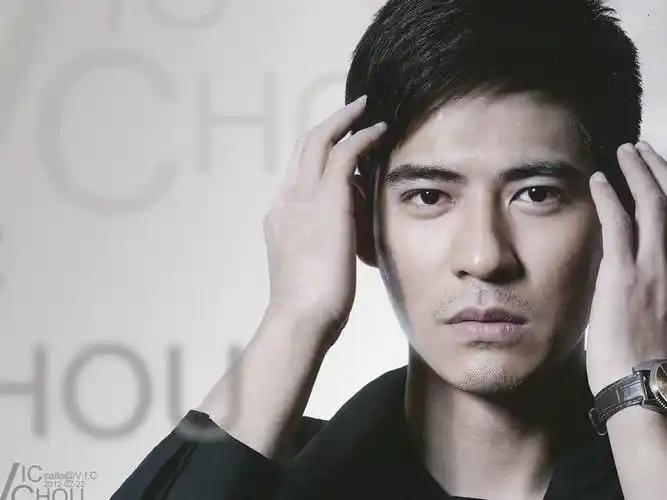 仔仔周渝民帅气图片f4歌手周渝民的艺术照