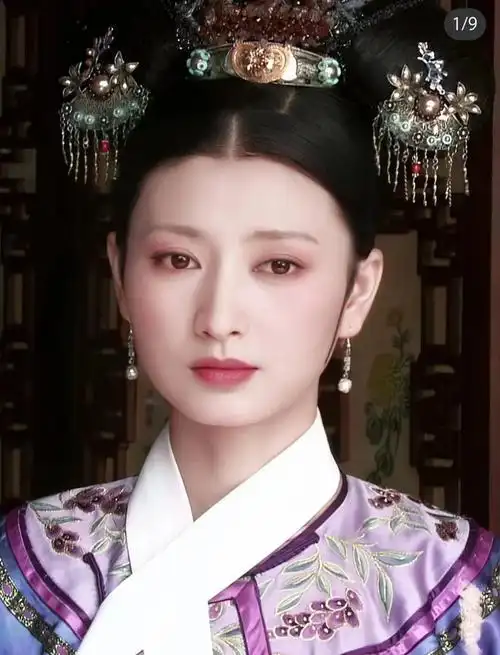 甄嬛传中沈眉庄宁可枝头抱香死的性格就藏在她的跪姿细节上