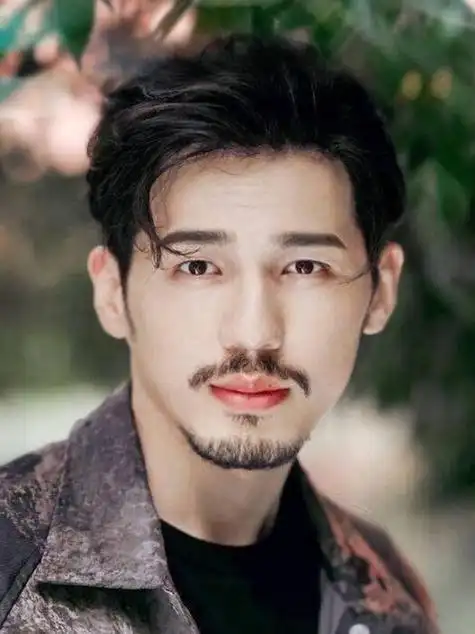 男人留哪种胡子最帅蓄胡子已经成为当下的主流时尚,各种类型的型男们