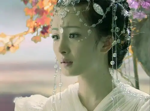 尤其是夕瑶思念景天的那段,我见犹怜.