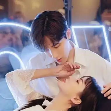 2021年最火的情头图片_情侣头像_美头网