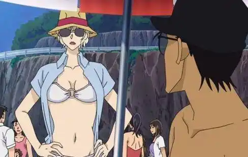 皮肤超白,和宫野艾莲娜好像是姐妹,自称是"领域外的妹妹"