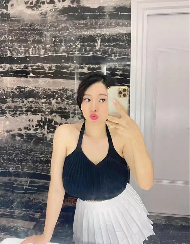 第一性感宅男女神蒋娉婷凭胸实至名归