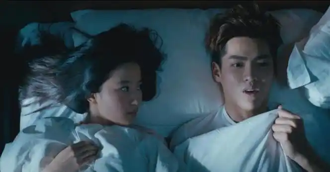 吴亦凡吻戏是真吻吗刘亦菲爆出吴亦凡拍吻戏太过用力