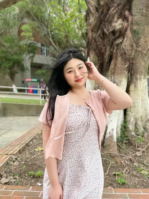 168cm150斤可以让肉肉女孩成为你的初恋吗