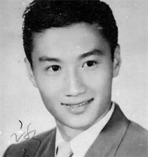 谢贤在娱乐圈为什么叫"四哥" 与一部电视剧有关