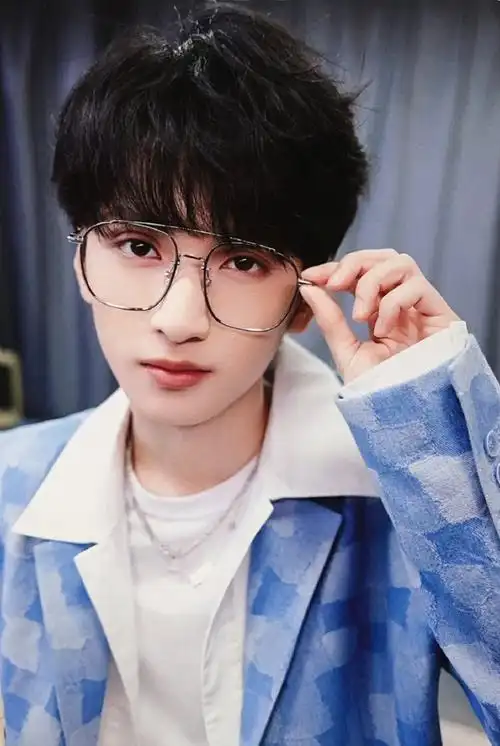 严浩翔  音符奏响人生信条