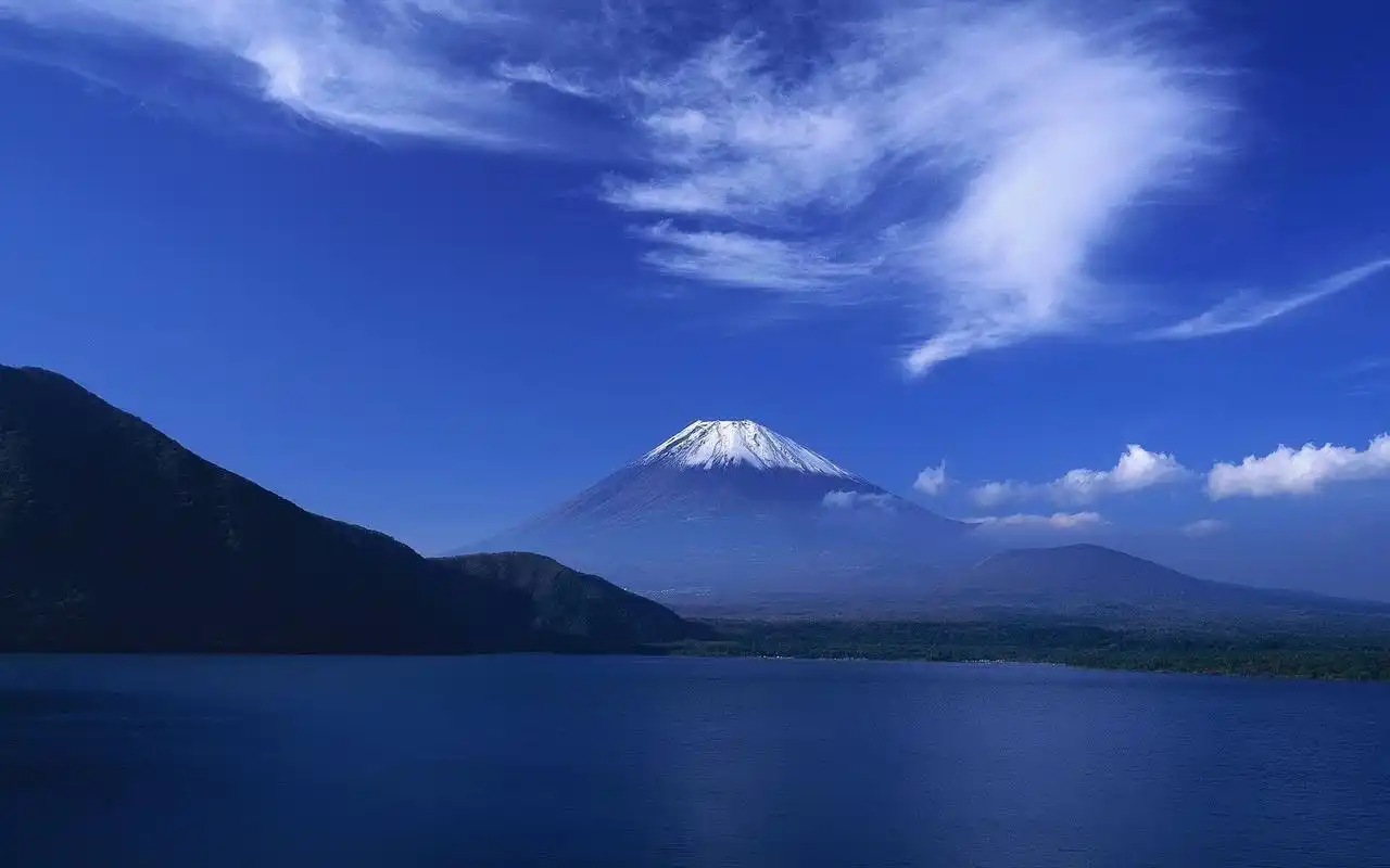 美丽的自然风光山水景观桌面壁纸高清