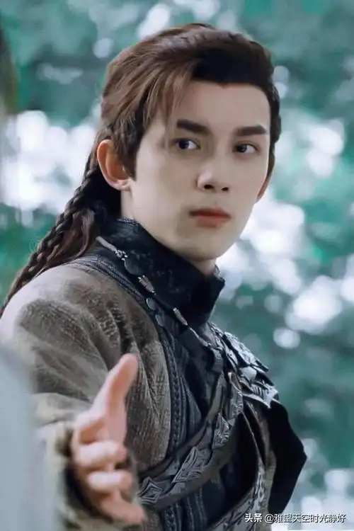 【推荐电视剧古装吴磊】吴磊《长歌行》阿诗勒隼高清壁纸～长大后的