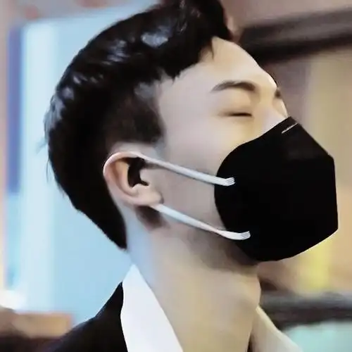 1月24日 14:18   关注  卜凡 男头 爱豆头像 评论 收藏