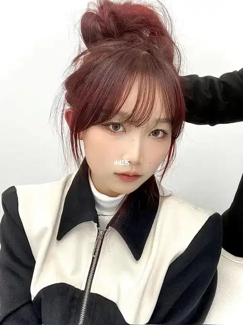 法式小八字刘海