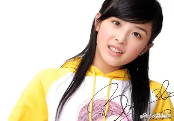 年少成名的酸甜女孩张含韵,沉寂多年磨练自己,如今又再度翻红