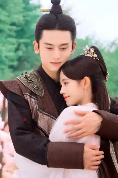 张哲瀚女朋友鞠婧祎吗 两人是合作伙伴没有其他关系