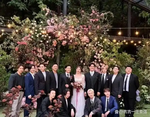 super junior厉旭婚礼上合体,13人合影,周觅,刘宪华,韩庚都在