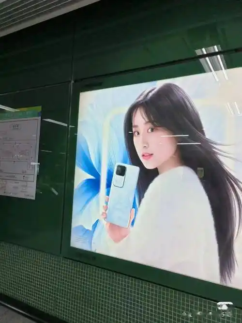 3亿!郑爽"复出"广告离了个大谱?_vivo_品牌_明星