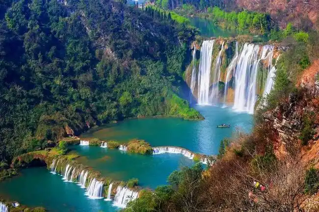 2021年春天云南滇东南旅游环线,正确的时间,去看最美的风景!