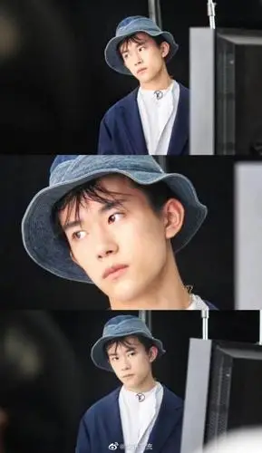 易烊千玺各类帽子合集,玺子哥在线演绎戴帽子方式