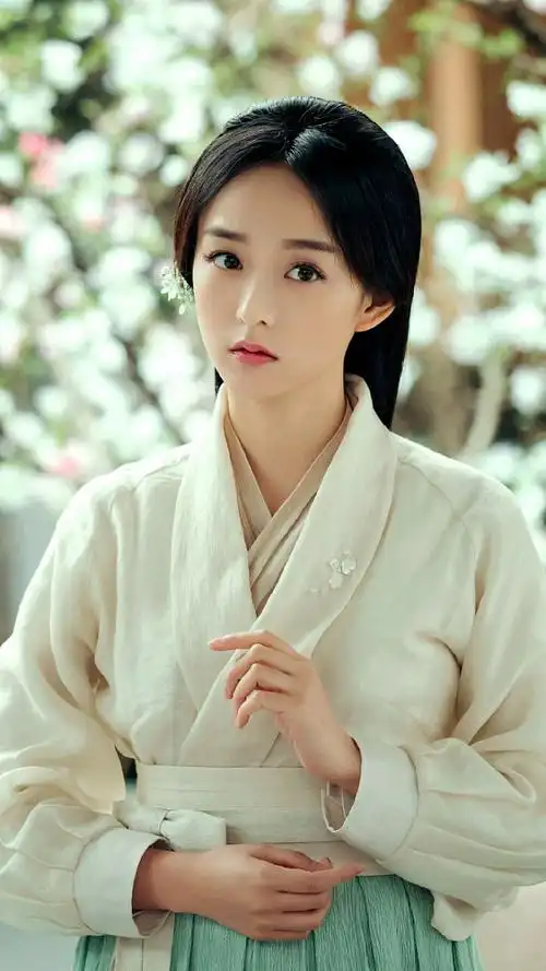 pro 客户端采集于2020-04-19 15:58:41凤弈叶凝芝何泓姗饰-07古装摄影
