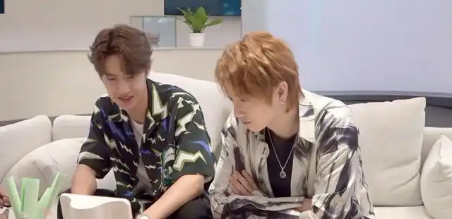 强撩王一博邓超元的小度智能音箱七夕上线鹊桥大作战游戏