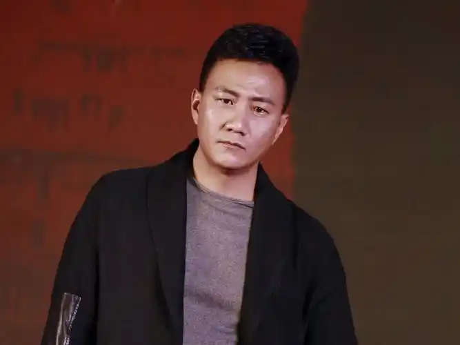 内地男演员胡军宽屏壁纸图片男演员帅气明星胡军