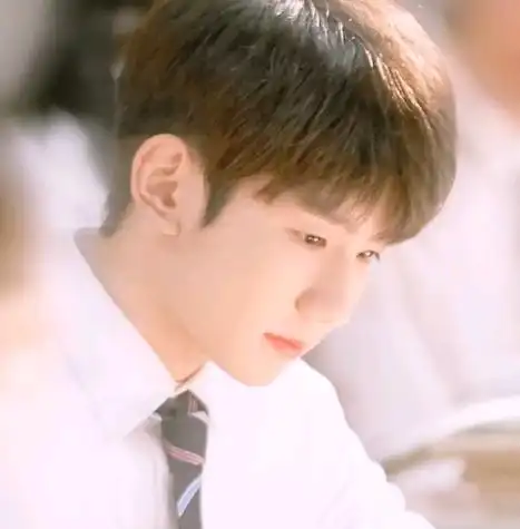 王源和粉丝的情侣头像 情侣头像图片大全 -【爱个性】