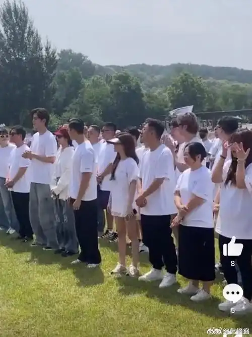 赵露思陈伟霆的身高差##赵露思陈伟霆同框路透