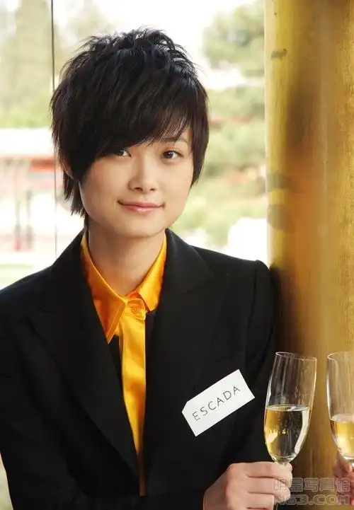 李宇春写真图片-自制720x1280壁纸.大图-明星写真馆n63.com