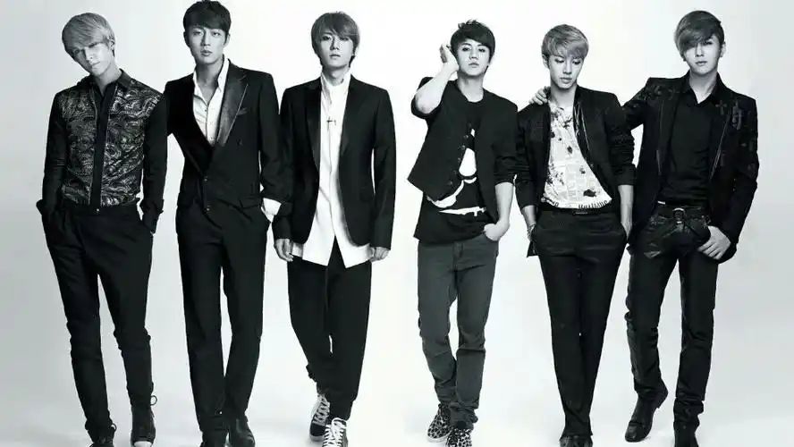 美得不要不要的.