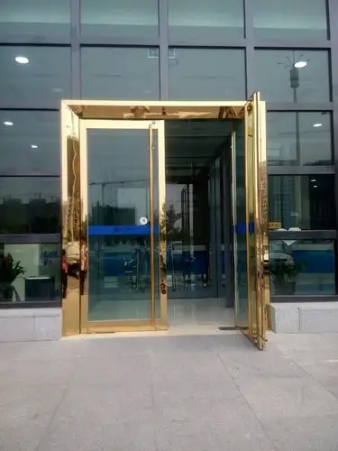 天津红桥区安装商铺玻璃门