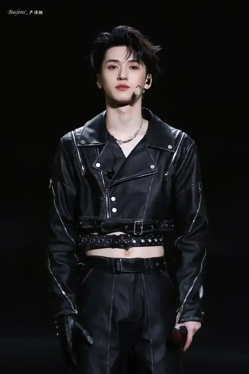 严浩翔饭撒小天使