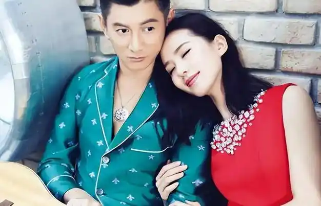 十年后的刘诗诗这次终于忍不住删了吴奇隆所有联系方式