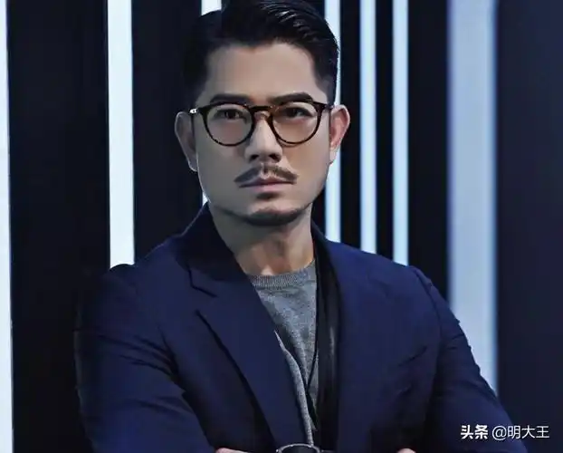 郭富城庆祝出道30周年肖战的一句话则有百万转发量
