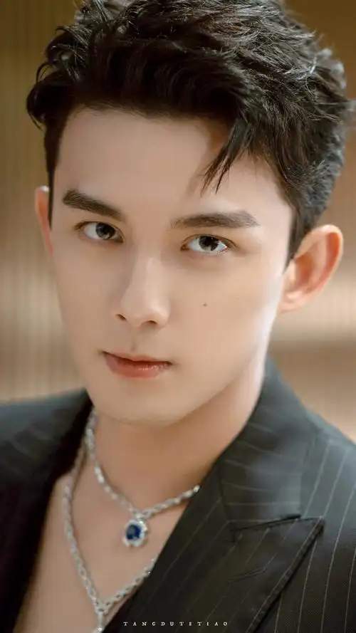 吴磊- 堆糖,美图壁纸兴趣社区