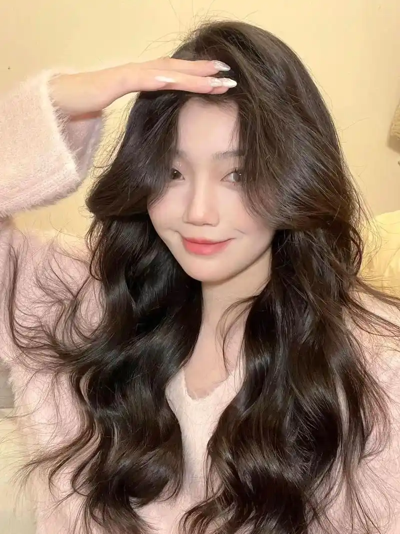 氛围感长发大波浪