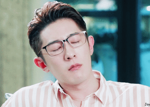 季肖冰《温暖的弦》高访动图存档(一)