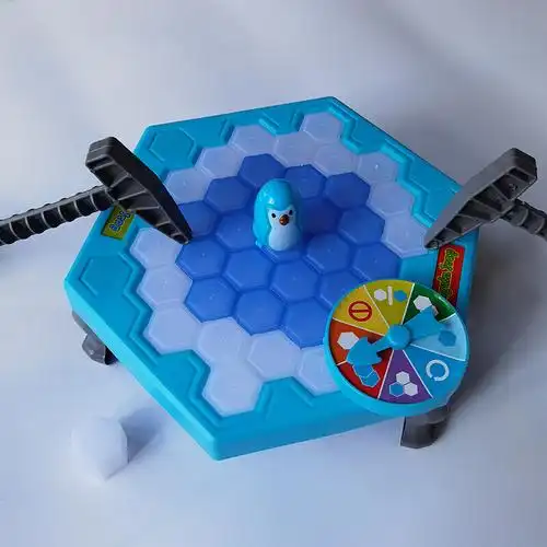 游戏减压儿童桌游创意抖音小锤子玩具双转盘敲冰企鹅找图游戏对战游戏