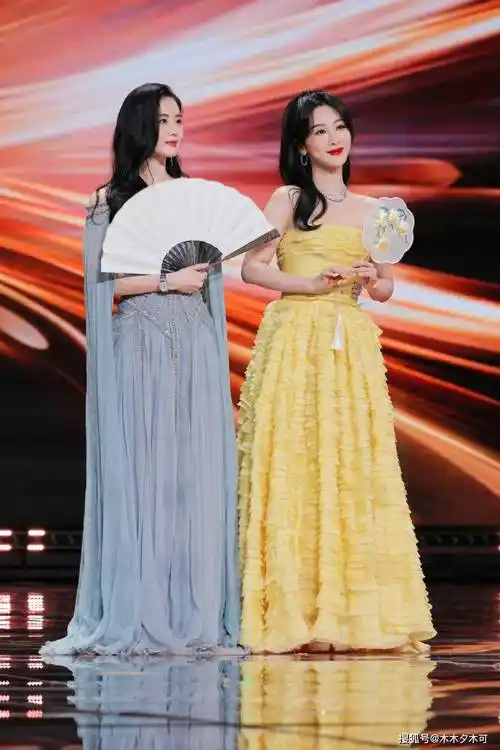 杨紫赢到最后,"四大才子"引争议_赵露思_作品_白鹿跟