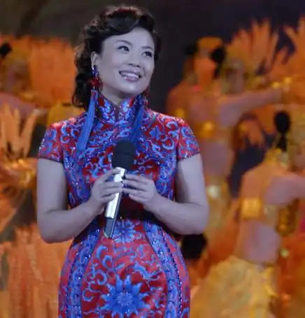 张也婚史,殷秀梅婚史,现在的也_文秘苑图库