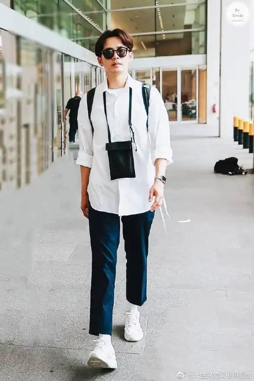 钟汉良[超话]#小哇哥哥,真希望漫游季每年.