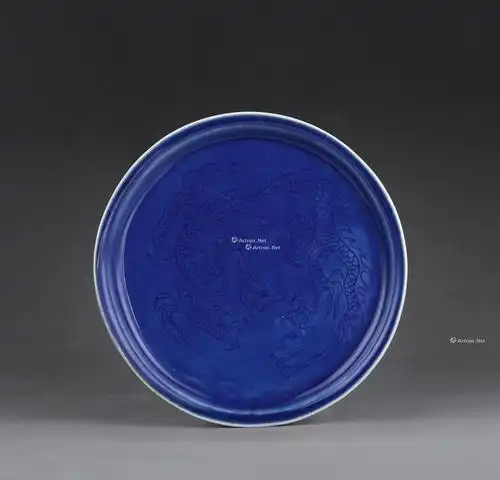 【明初 蓝釉暗刻龙纹盘】拍卖品_图片_价格_鉴赏_明代单色釉瓷器_雅昌