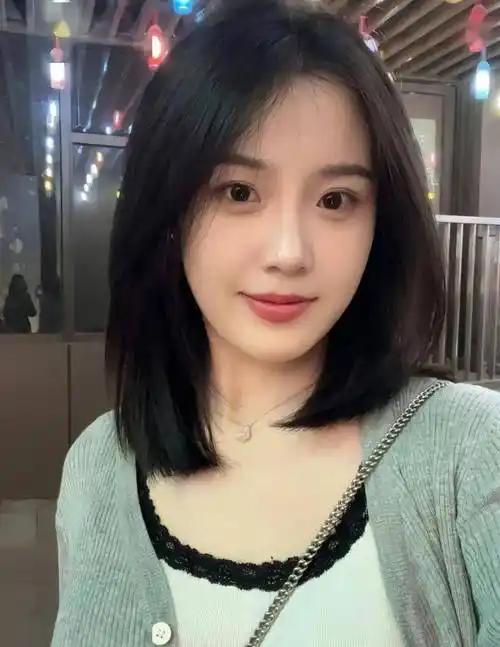 发型_短发_刘海