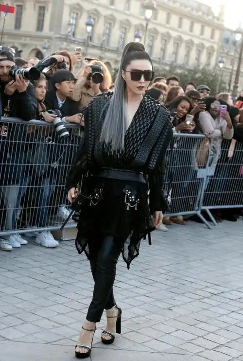 范冰冰生图感叹她皮肤真好啊,又白又漂亮,看容貌状态还以为32岁_照片