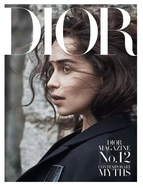 emiliaclarke登迪奥杂志封面呈现自然之美