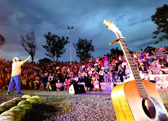 乡村振兴 | 秦岭脚下,去"花园乡村"听一场夏日音乐会